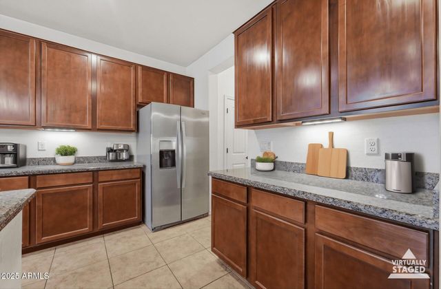 1520 E KINGBIRD Drive, Gilbert, AZ 85297