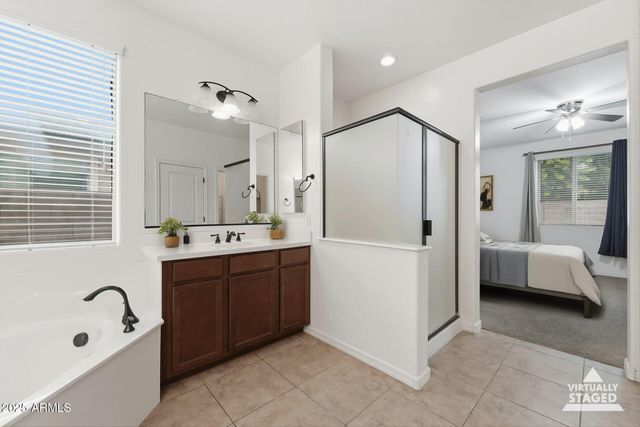 1520 E KINGBIRD Drive, Gilbert, AZ 85297