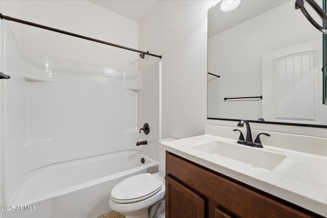 1520 E KINGBIRD Drive, Gilbert, AZ 85297