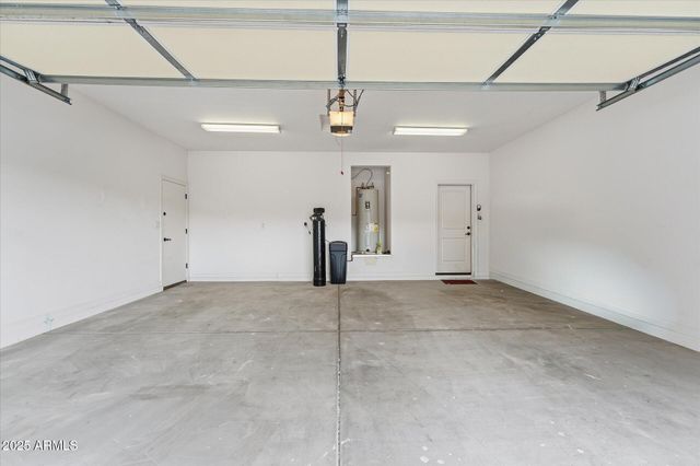 1520 E KINGBIRD Drive, Gilbert, AZ 85297