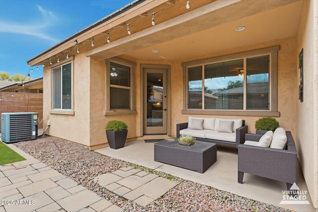 1520 E KINGBIRD Drive, Gilbert, AZ 85297