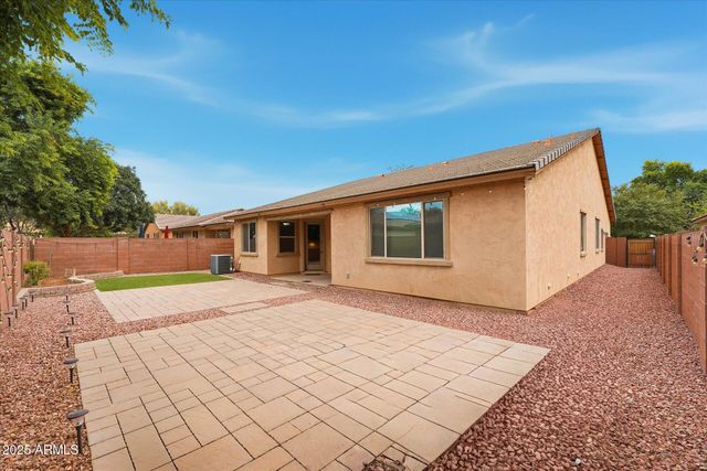 1520 E KINGBIRD Drive, Gilbert, AZ 85297