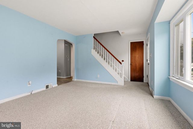23 MIDDLETON DR, Trenton, NJ 08620