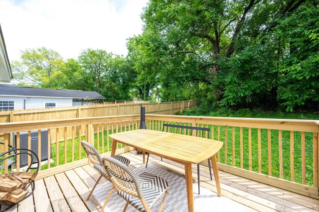 2004 Ivy Street, Chattanooga, TN 37404
