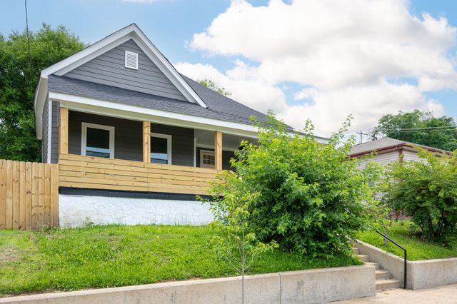 2004 Ivy Street, Chattanooga, TN 37404