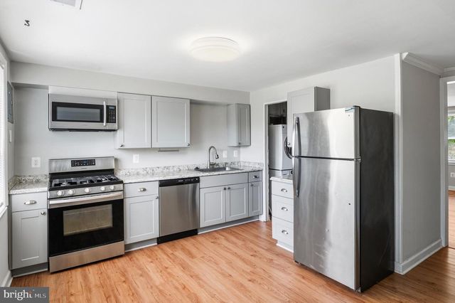 3004 ELIZABETH AVE, Baltimore, MD 21230