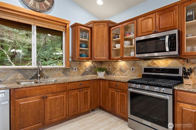 5 Bracken Place, Bellingham, WA 98229