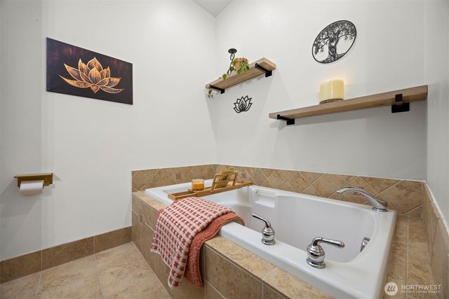 5 Bracken Place, Bellingham, WA 98229