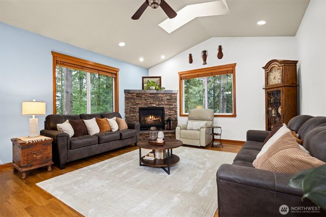 5 Bracken Place, Bellingham, WA 98229