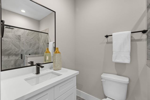 1175 W 19th Street, Houston, TX 77008