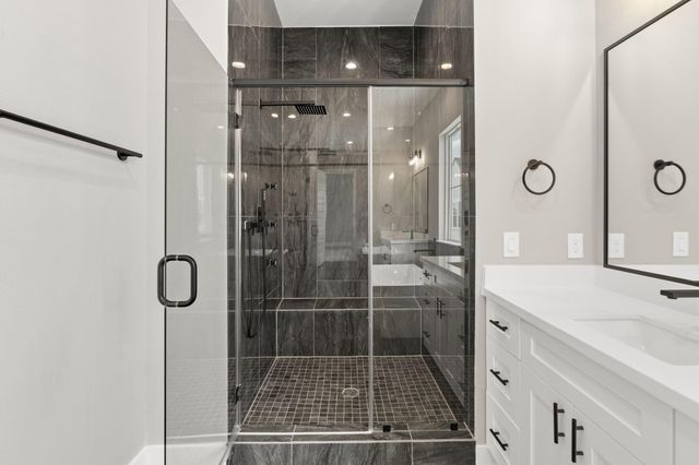 1175 W 19th Street, Houston, TX 77008