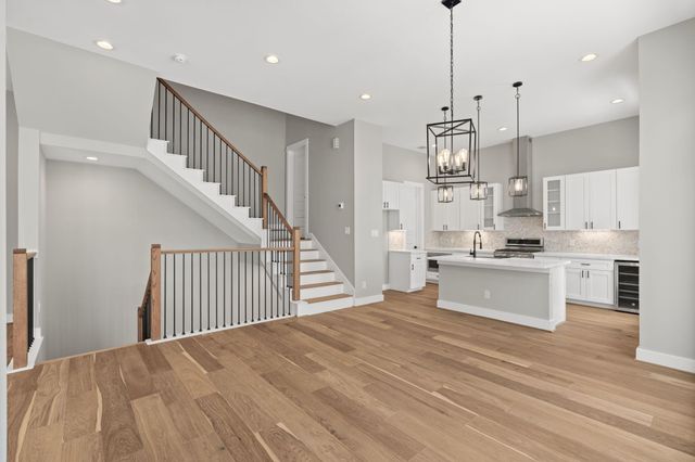 1175 W 19th Street, Houston, TX 77008