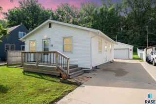 219 W Lotta St, Sioux Falls, SD 57105