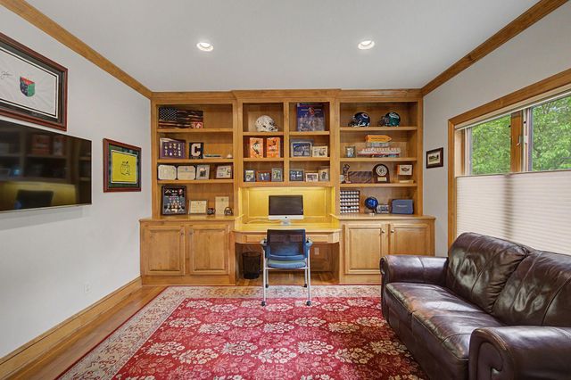 11445 Landing Road, Eden Prairie, MN 55347