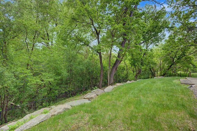 11445 Landing Road, Eden Prairie, MN 55347