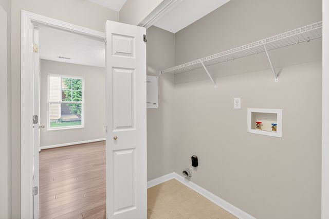 306 Stewart Springs Dr, Smyrna, TN 37167
