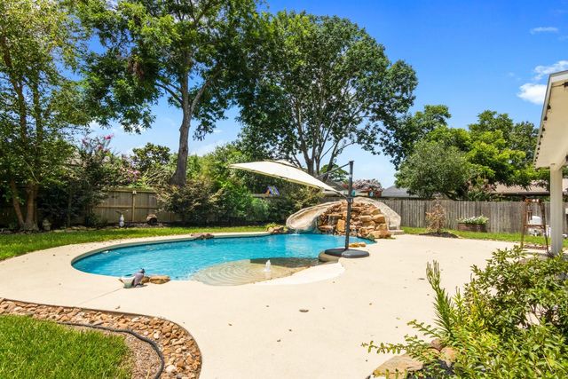 109 April Point Place, Conroe, TX 77356