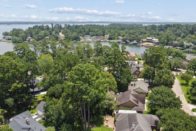 109 April Point Place, Conroe, TX 77356