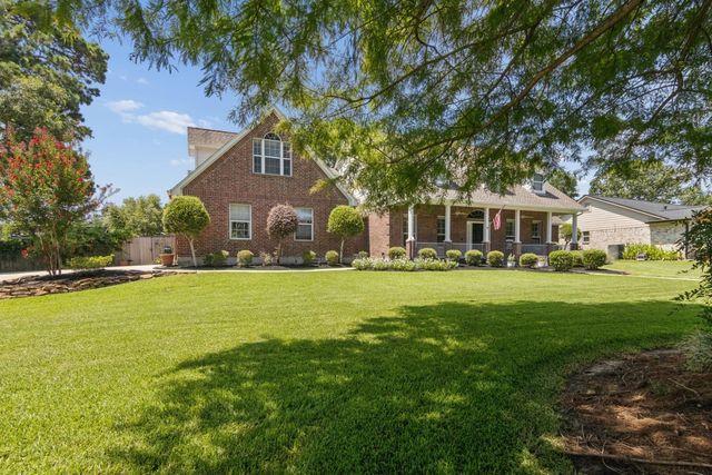 109 April Point Place, Conroe, TX 77356
