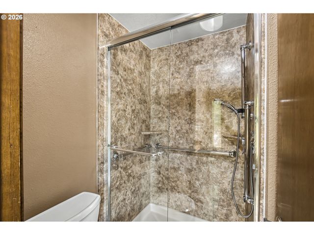 5077 Sw 158TH Ave, Beaverton, OR 97007