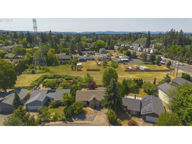 5077 Sw 158TH Ave, Beaverton, OR 97007