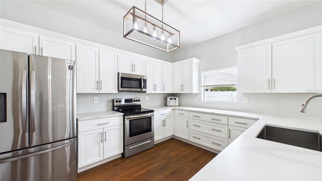 601 19TH STREET NW, Ruskin, FL 33570