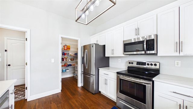 601 19TH STREET NW, Ruskin, FL 33570