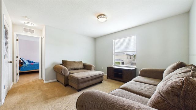 601 19TH STREET NW, Ruskin, FL 33570