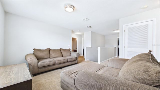 601 19TH STREET NW, Ruskin, FL 33570