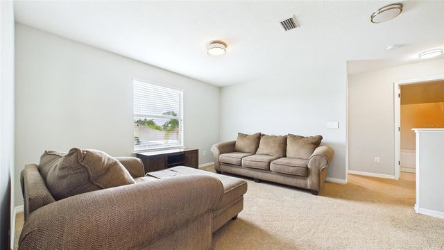 601 19TH STREET NW, Ruskin, FL 33570
