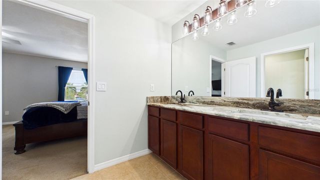 601 19TH STREET NW, Ruskin, FL 33570