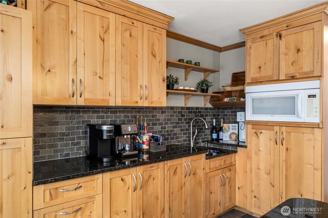 32808 4th Avenue SW, Federal Way, WA 98023