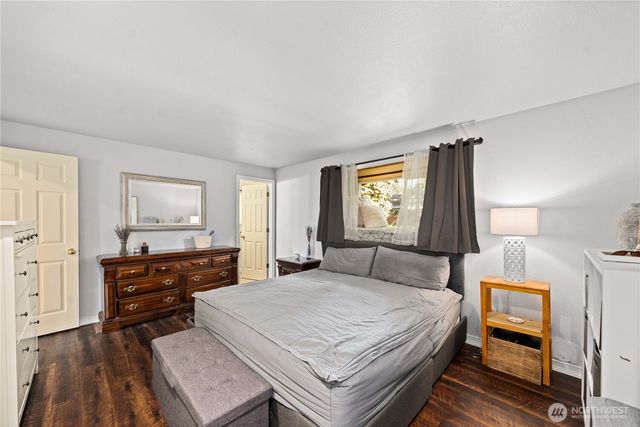 32808 4th Avenue SW, Federal Way, WA 98023