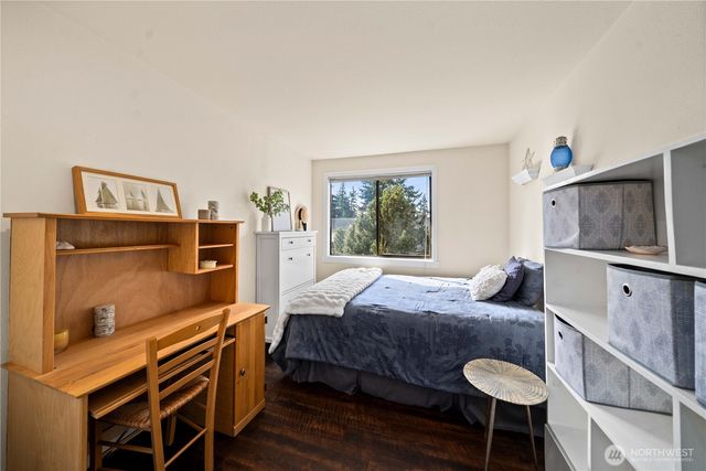 32808 4th Avenue SW, Federal Way, WA 98023