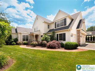 2063 Forge Run, Bethlehem City, PA 18015