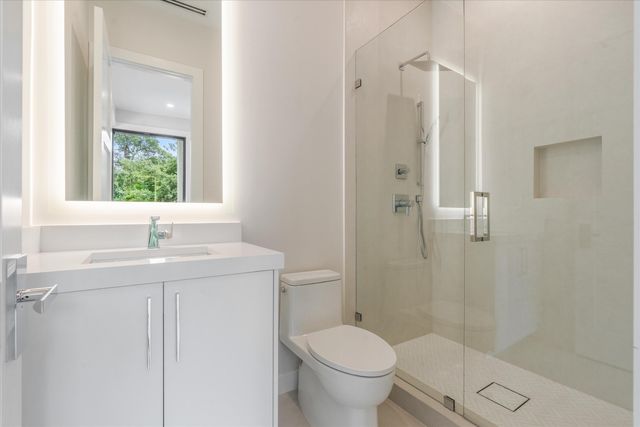 1625 SE 1st Street, Fort Lauderdale, FL 33301