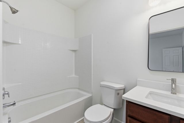 2025 Pinecrest Dr, Nashville, TN 37211