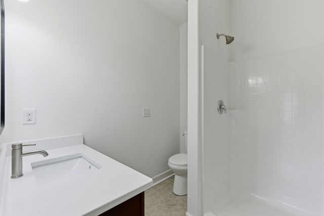 2025 Pinecrest Dr, Nashville, TN 37211