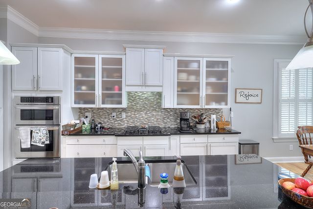 1087 Creekwood Circle, Madison, GA 30650