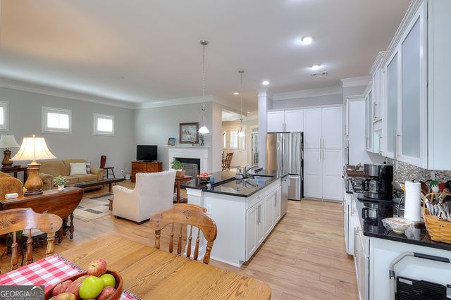 1087 Creekwood Circle, Madison, GA 30650