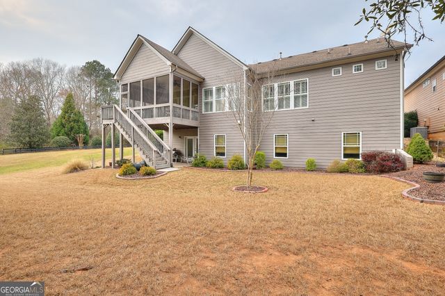 1087 Creekwood Circle, Madison, GA 30650