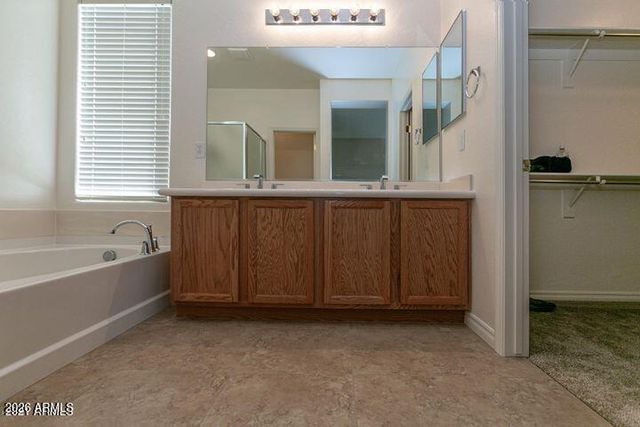 2106 W Hemingway Court, Anthem, AZ 85086