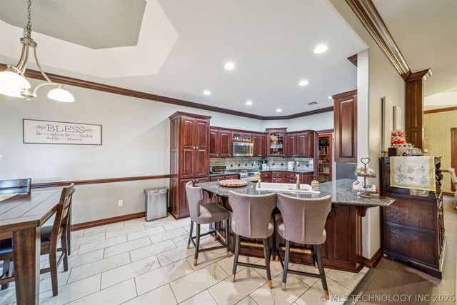 1215 Lyndsey Lane, Pryor, OK 74361