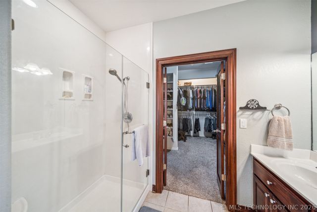 1215 Lyndsey Lane, Pryor, OK 74361