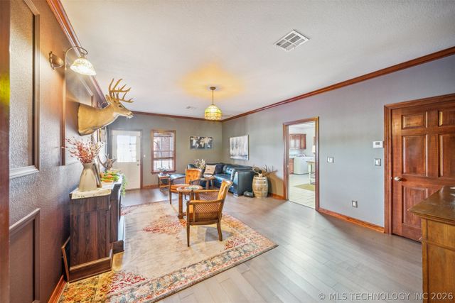 1215 Lyndsey Lane, Pryor, OK 74361