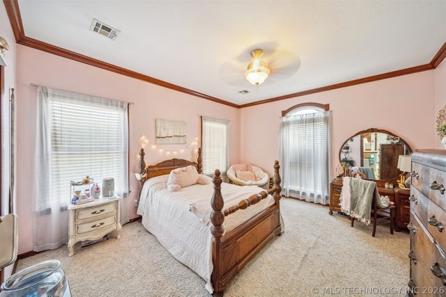 1215 Lyndsey Lane, Pryor, OK 74361