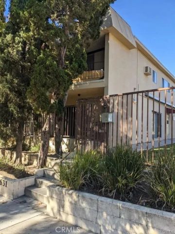 631 San Jose F, Burbank, CA 91501