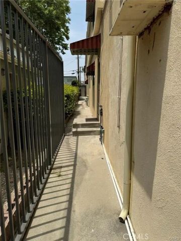 631 San Jose F, Burbank, CA 91501