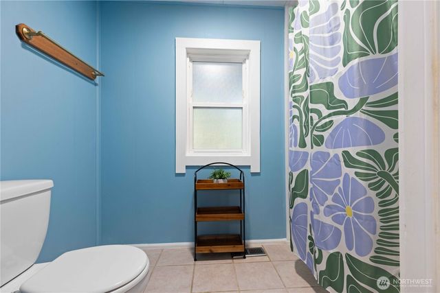 11811 NE Jefferson Point Road, Kingston, WA 98346