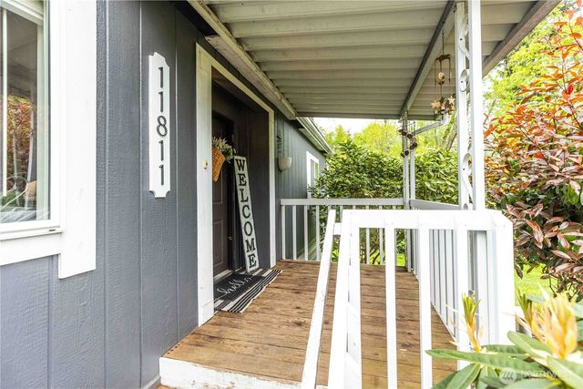 11811 NE Jefferson Point Road, Kingston, WA 98346